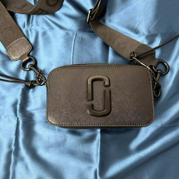 Marc Jacobs- Snapshot Split Crossbody Camera Bag